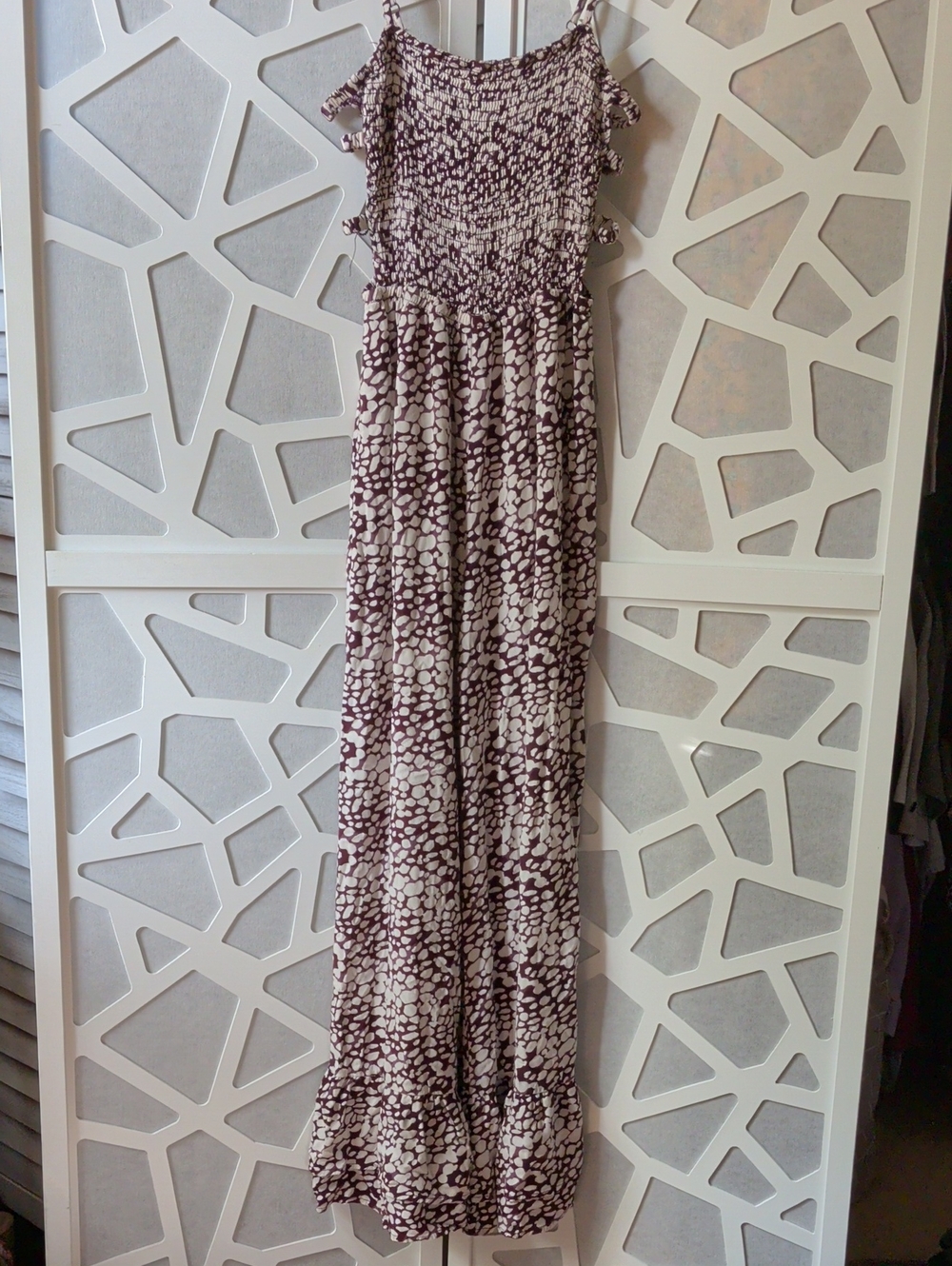 Source Unknown Brown & Cream Patterned Smocked Jumpsuit with Tie Straps